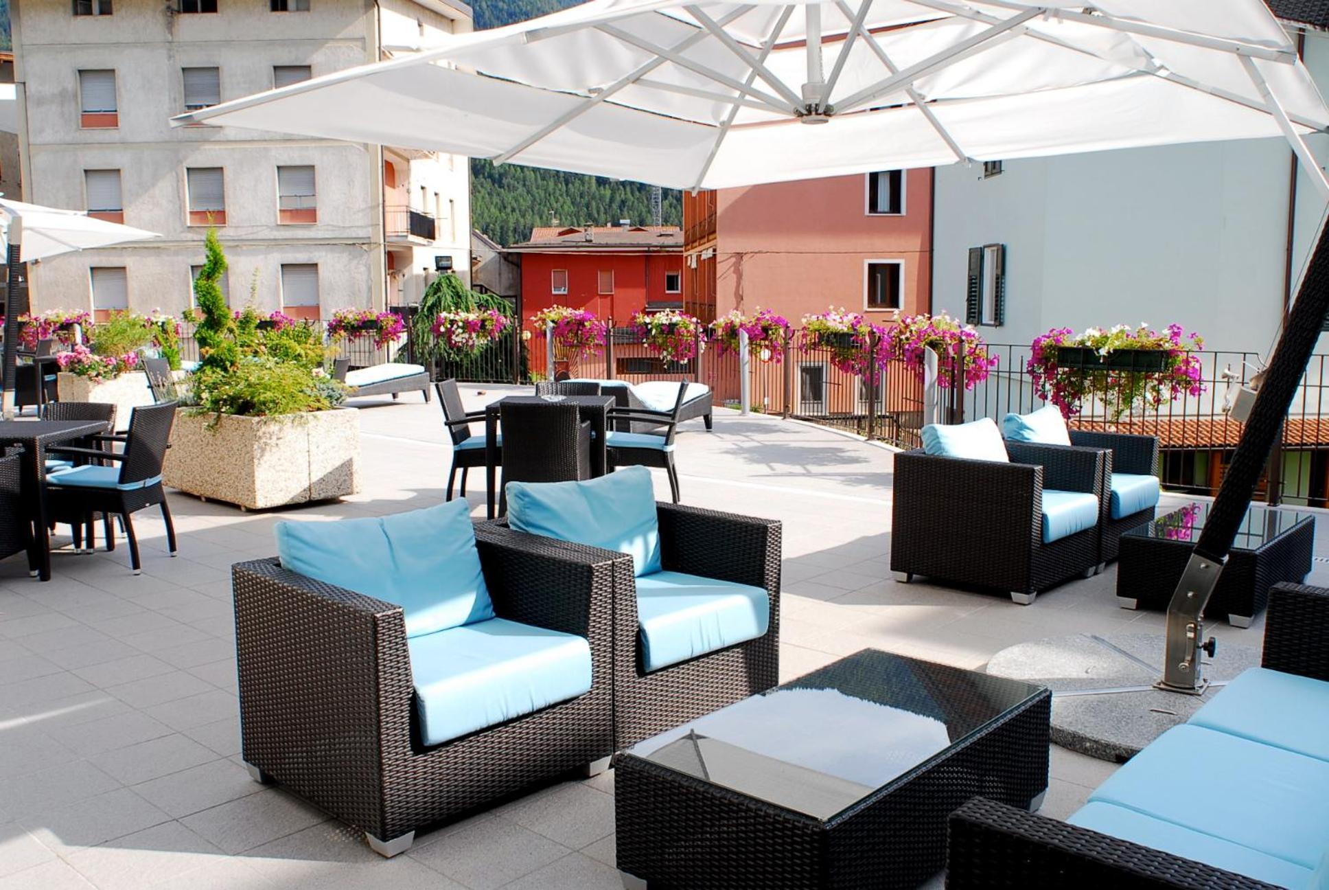 Hotel Sole Malè Buitenkant foto